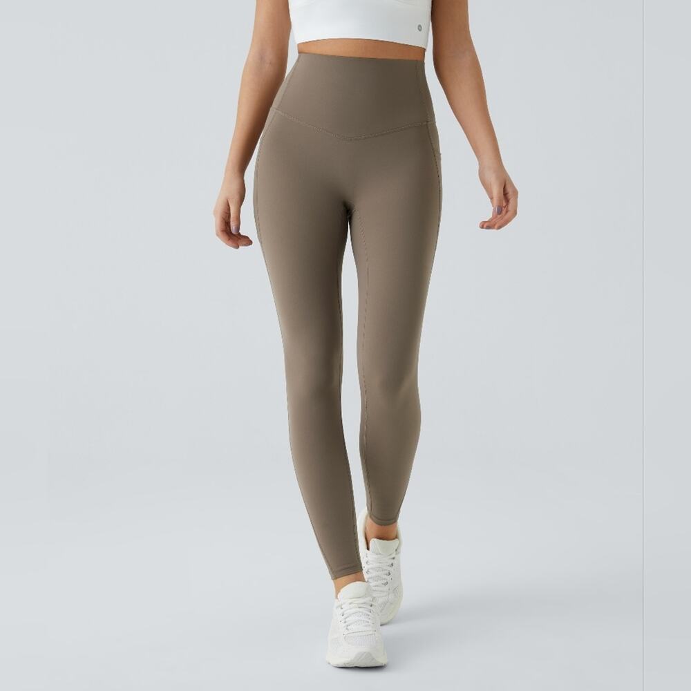 Halara UltraSculpt Leggings Size Medium
